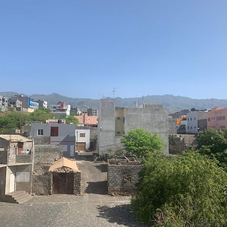فندق Residencial Por Do Sol Porto Novo المظهر الخارجي الصورة
