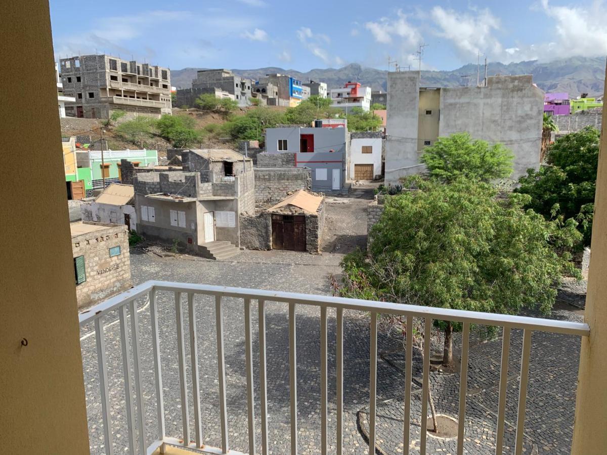 فندق Residencial Por Do Sol Porto Novo المظهر الخارجي الصورة