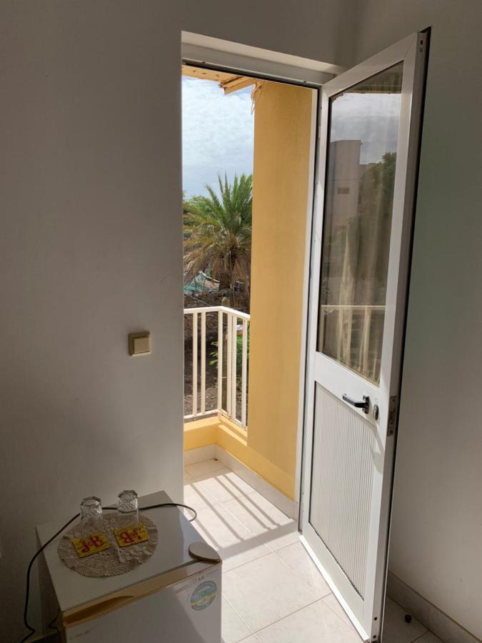 فندق Residencial Por Do Sol Porto Novo المظهر الخارجي الصورة