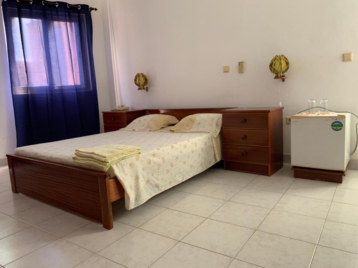 فندق Residencial Por Do Sol Porto Novo المظهر الخارجي الصورة
