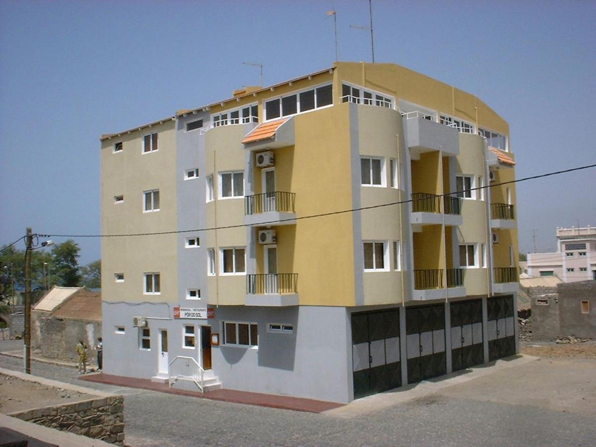 فندق Residencial Por Do Sol Porto Novo المظهر الخارجي الصورة